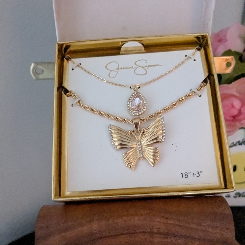 Jessica Simpson Gold Necklace Set with Butterfly Pendant - Picture 2 of 2